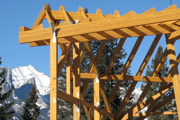 Grizzly-Paw-Brewery-Alberta-Canadian-Timberframes-Construction-Raising